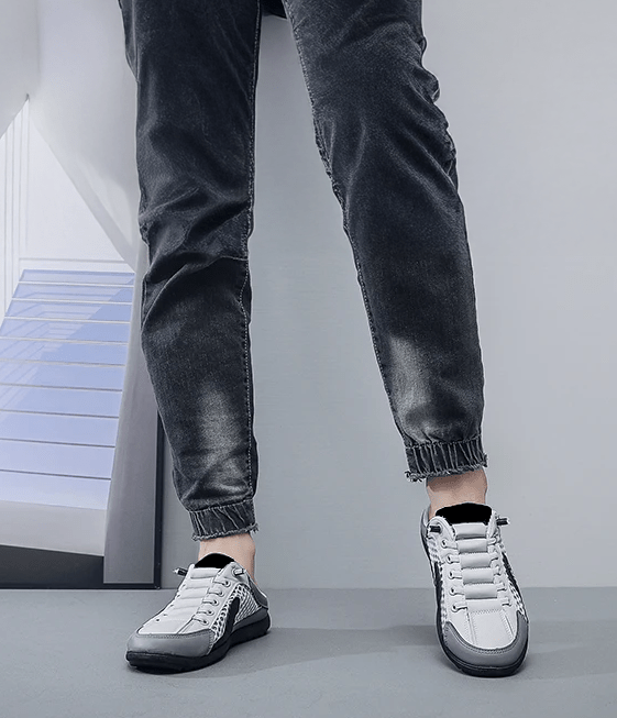 Herrtofflor – Slip-on design – Sportig detalj – Bekväm passform