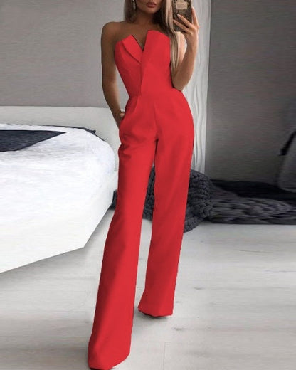 Dam Jumpsuit – Axelbandslös – Figurnära Liv – Vida Ben – Elegant Festplagg