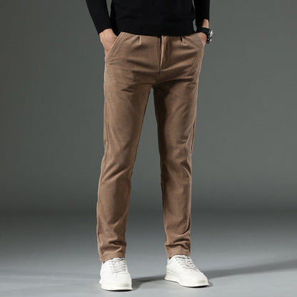 Herrbyxa – Slim Fit – Rak Passform – Manchestertyg – Ribbad Struktur – Hellång