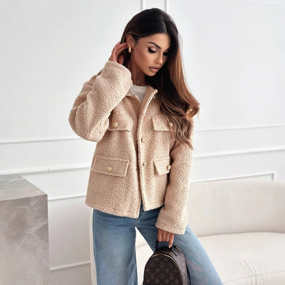 Damjacka – Avslappnad Passform – Mjuk Textur – Metallknappar – Höftlängd