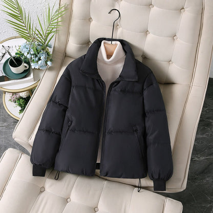 Dam Pufferjacka – Oversized Passform – Quiltad – Ståkrage – Dragkedjefickor