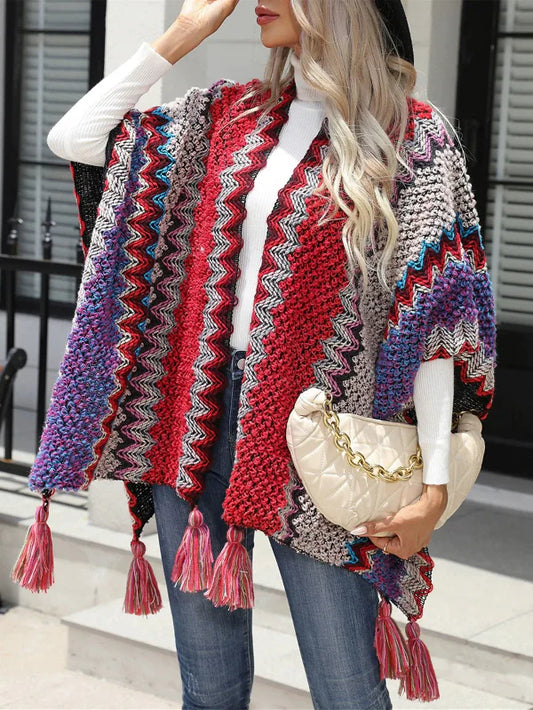 Dam Capekofta – Oversized Passform – Stickad med Fransar – Boho Zigzagmönster