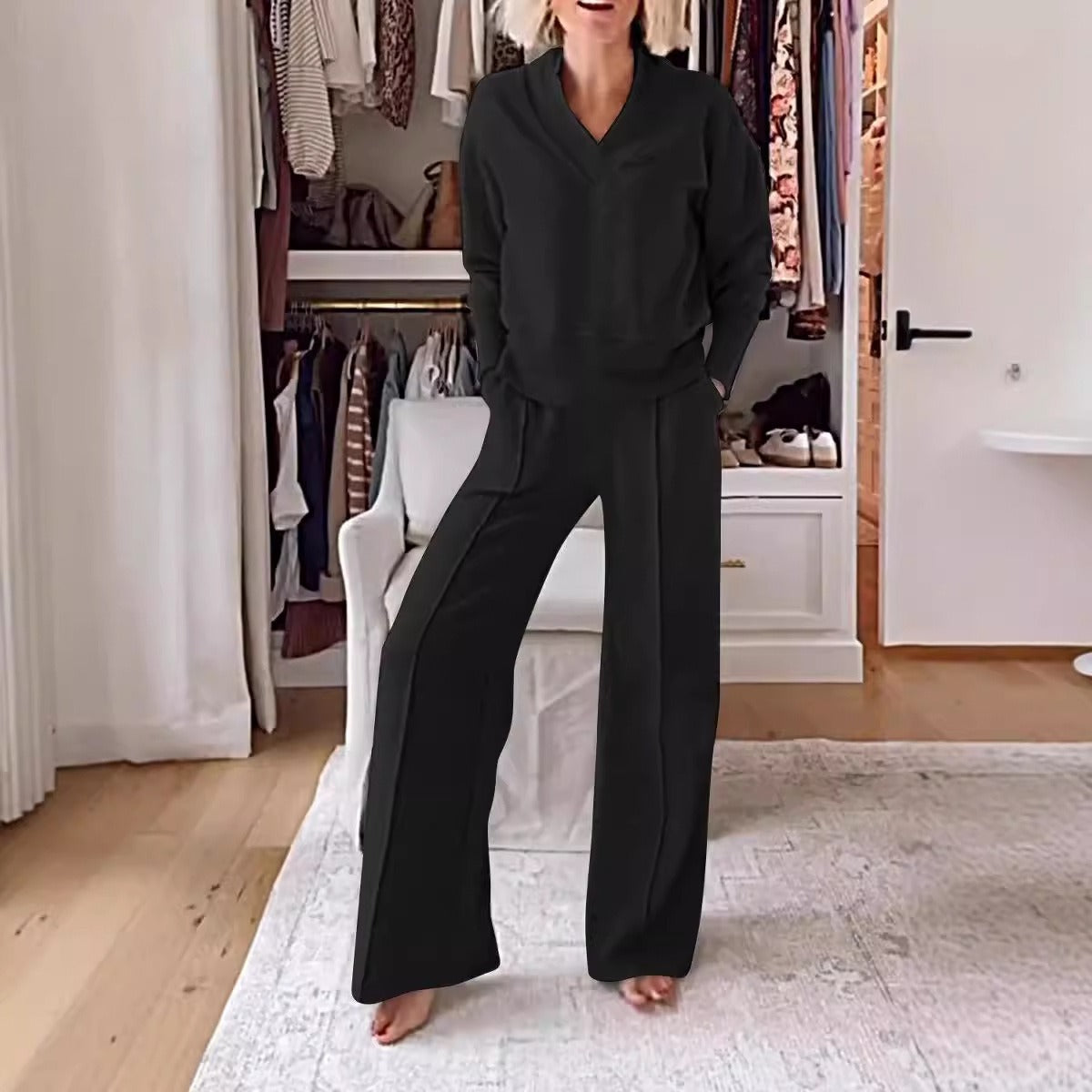 Damset med långärmad V-ringad topp – Vida byxor med hög midja – Avslappnad passform