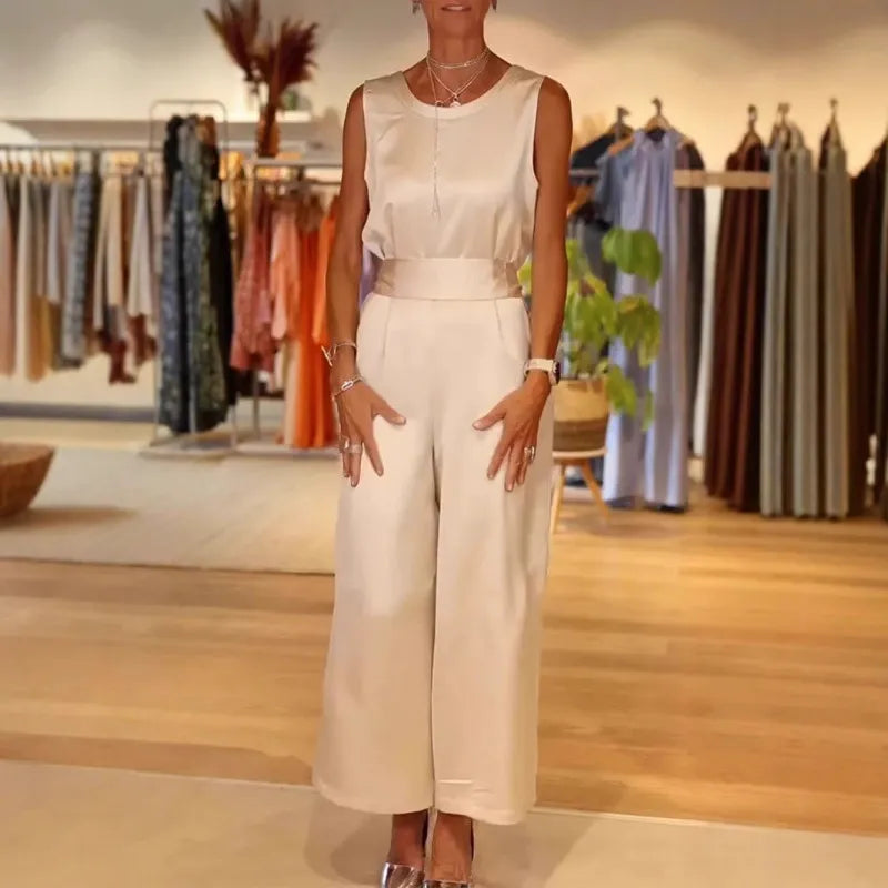 Damjumpsuit – Satinfinish – Avslappnad Passform – Ärmlös