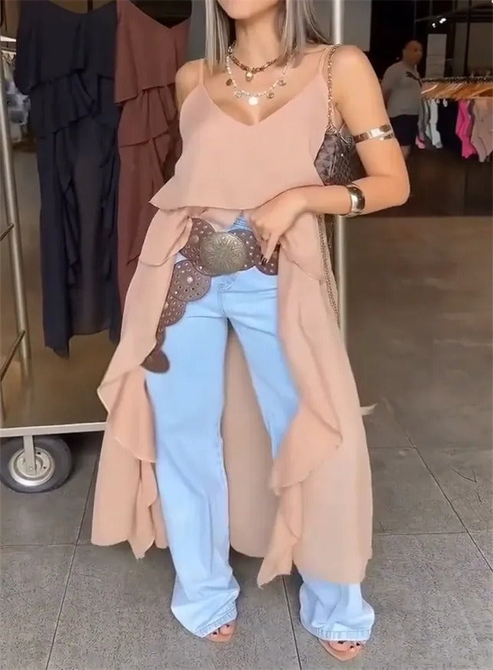 Damklänning – V-ringning – Spagettiband – Volanglager – Asymmetrisk fåll – Lös passform