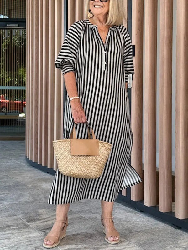 Damklänning midi – avslappnad passform – V-ringning – ränder – volangärm – bomull