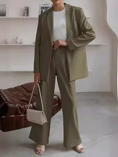 Damkostym – Rak Passform – Ullmix – Enkelknäppt Minimalistisk Design