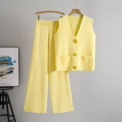 Damset med väst och byxa – Stickad – Avslappnad passform – Brett ben – Knappdetaljer