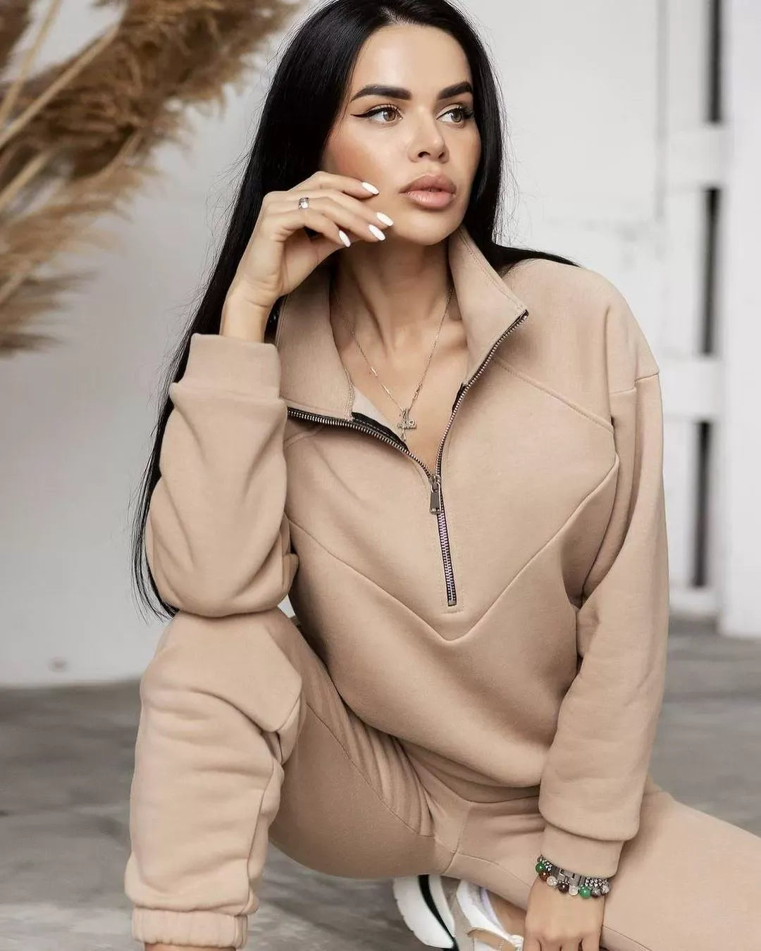 Dam Loungewear Set – Fleece Hoodie med Half Zip – Joggerbyxor – Avslappnad Passform