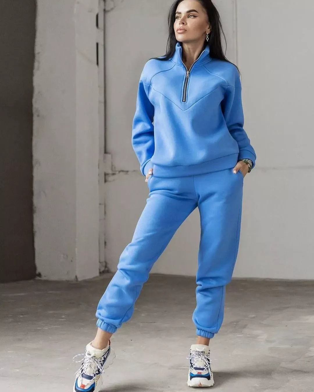 Dam Loungewear Set – Fleece Hoodie med Half Zip – Joggerbyxor – Avslappnad Passform