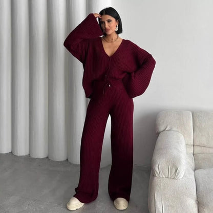 Dam Loungewear Set – Stickad Ribbad – Oversize Passform – Knäppning – Vida Ärmar