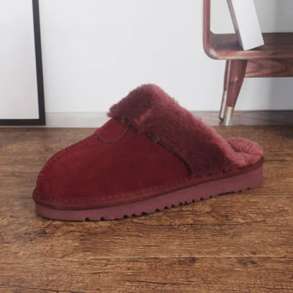 Damtofflor – Slip-inmodell – Ovandel i koskinn – Mjuk fluffig insida – Inomhusbruk