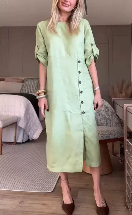Damklänning midi – Linne bomull – Avslappnad passform – Korta ärmar – Knappdetalj