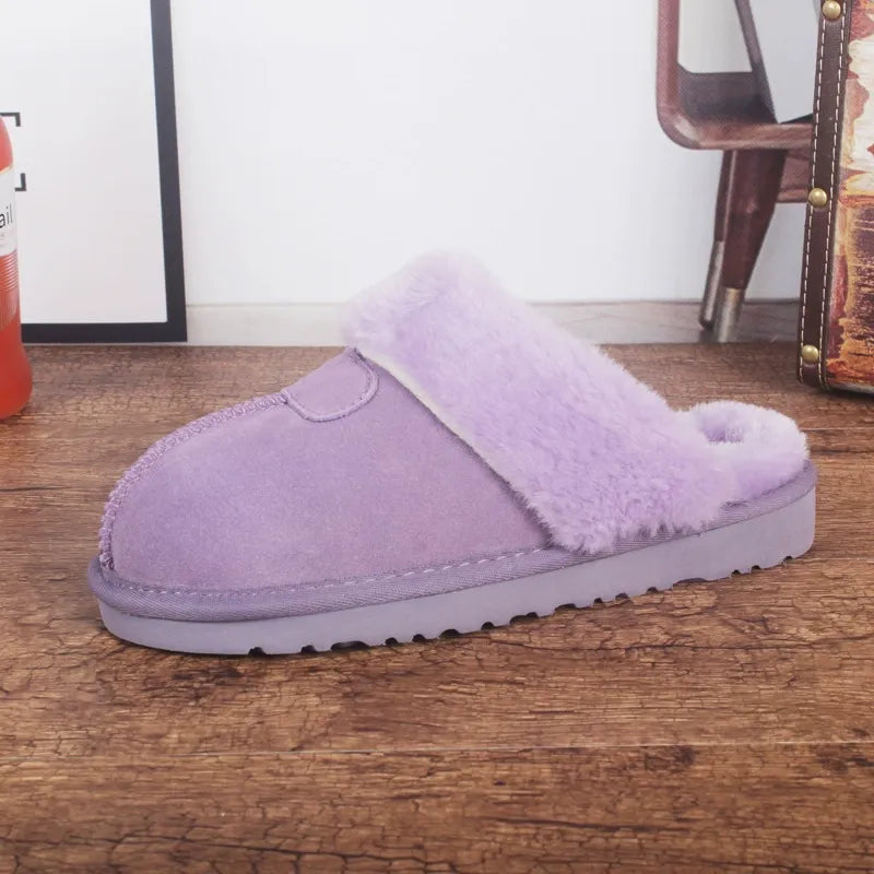 Damtofflor – Slip-inmodell – Ovandel i koskinn – Mjuk fluffig insida – Inomhusbruk