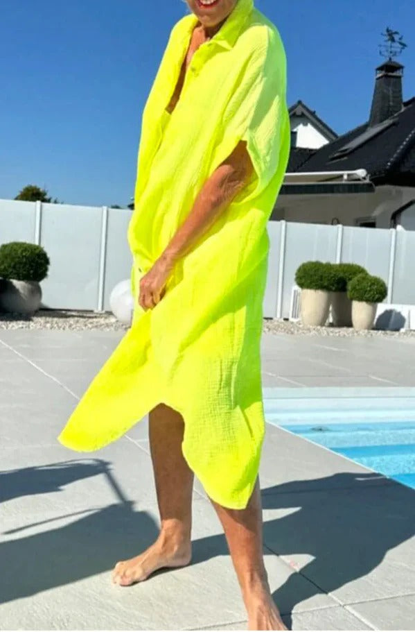 Damklänning midi – Avslappnad passform – Knäppning fram – Linneblandning – Kort ärm