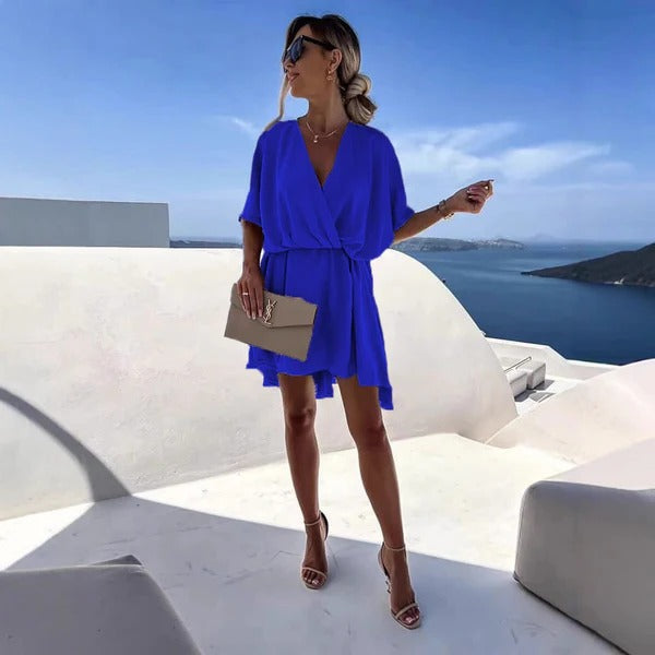 Damklänning omlott – Djup V-ringning – Avslappnad passform – Lätt och luftig