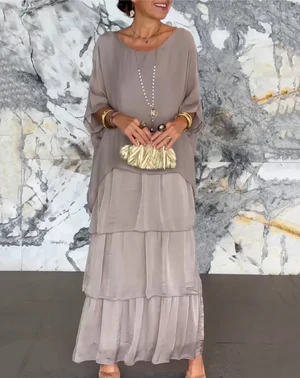 Damklänning – Maxilängd – Ledig Passform – Skira Tyglager – Armbågslång Ärm