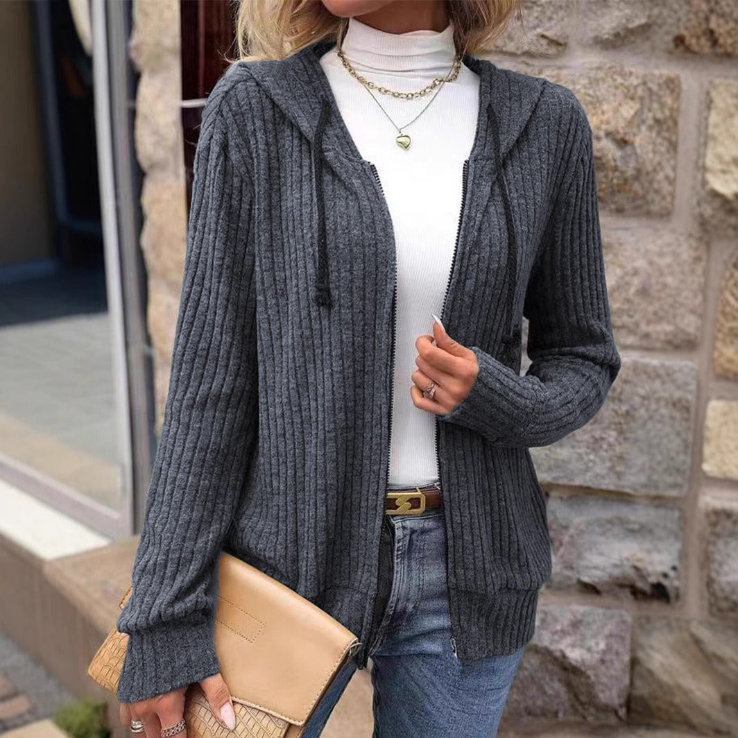 Damstickad tröja – Avslappnad passform – Ribbad struktur – Dragkedja – Huva – Lång ärm