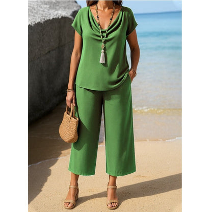 Damset – Avslappnad Passform – Draperad Krage – Kortärmad Topp – Vida Croppade Byxor