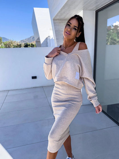 Damklänning Set – Slim Fit – V-ringning – Mjuk Bomullsblandning – Midi Längd