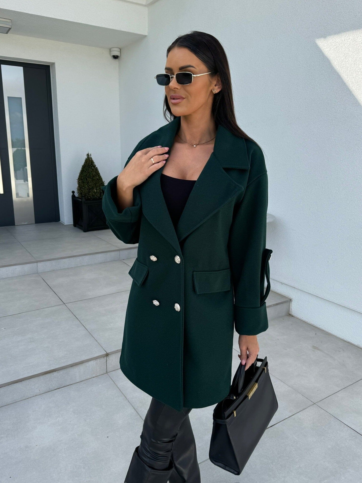 Damkappa – Ull – H-linje Passform – Kavajkrage – Dubbla Knäppningar – Knälång