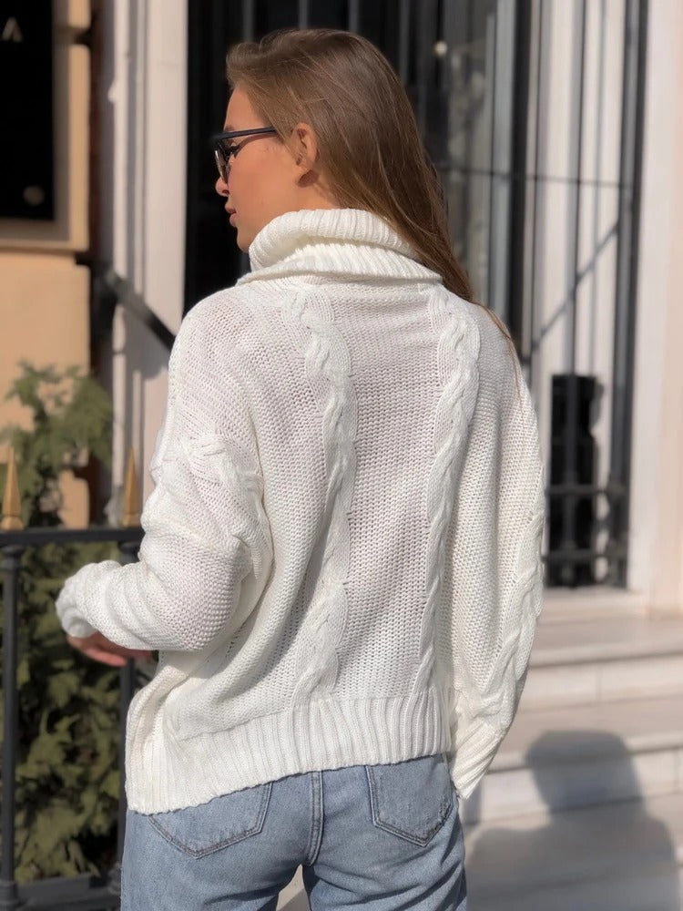 Damtröja – Ullblandning – Avslappnad Passform – Kabelstickad – Polokrage