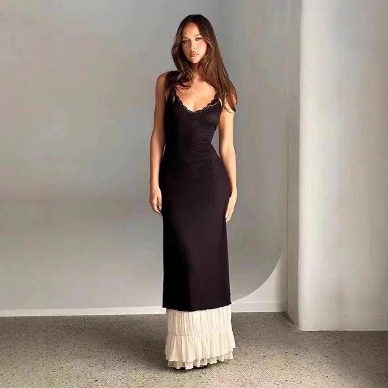 Damklänning maxi – Slim fit – Spetsdetaljer – Volangkant – Ärmlös elegant stil