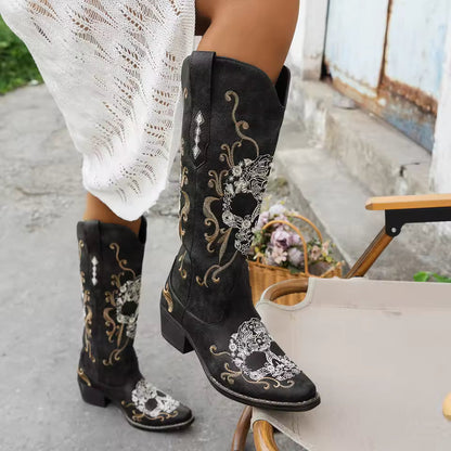 Dam Cowboyboots – Broderad Dödskalle – Spetsig Tå – Mellanhögt Skaft – Stadig Klack