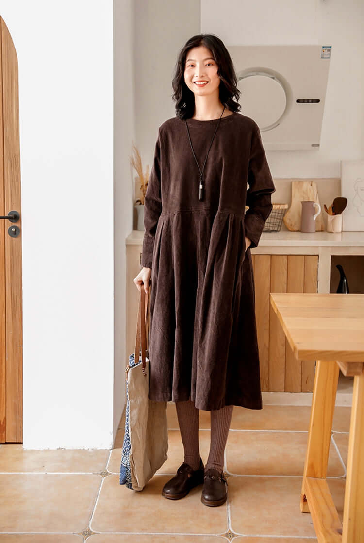 Amelia Oversized A-Linje Klänning | Knappmanschetter Plisserad Klänning