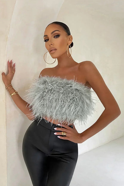 Damtop utan axelband – Fjädertextur – Figurnära passform