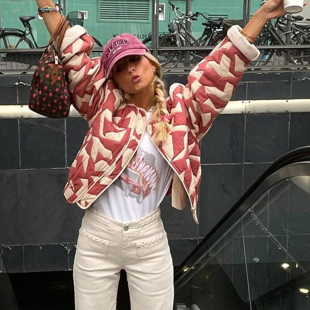 Damjacka Quiltad – Oversize Passform – Blommigt Mönster – Knäppning Fram – Höftlång