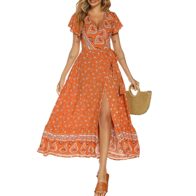 Damklänning - V-ringad klänning med delad bohemisk mönstrad klänning