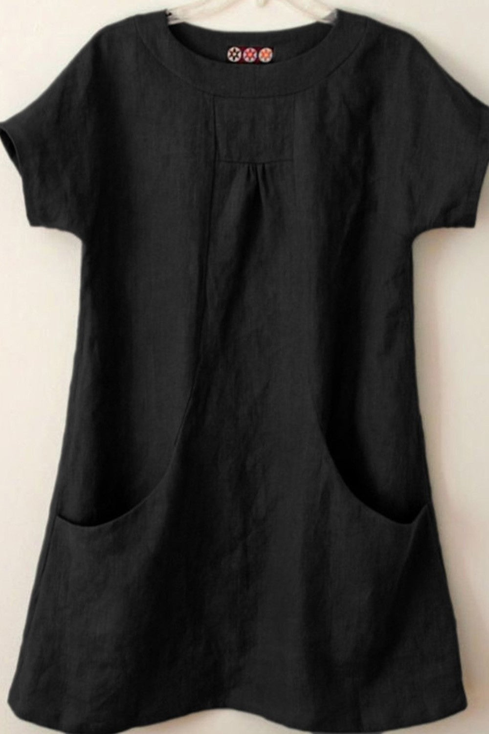 Damklänning – Avslappnad Passform – Naturliga Fibrer – Kort Ärm – Framfickor