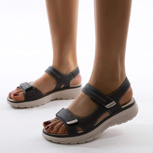 Dam Sandaler – Ortopedisk Design – Justerbara Remmar – Halkfri Ergonomisk Sula