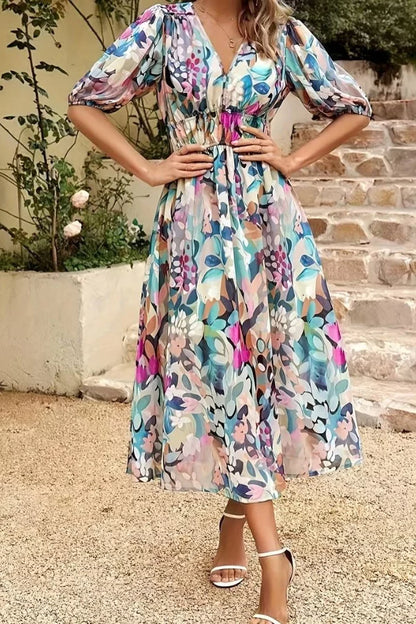 Damklänning – Flowy Passform – V-ringning – Puffärm – Blommigt Mönster – Midilängd